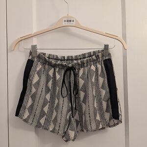 Black and White Patterned Women's Shorts